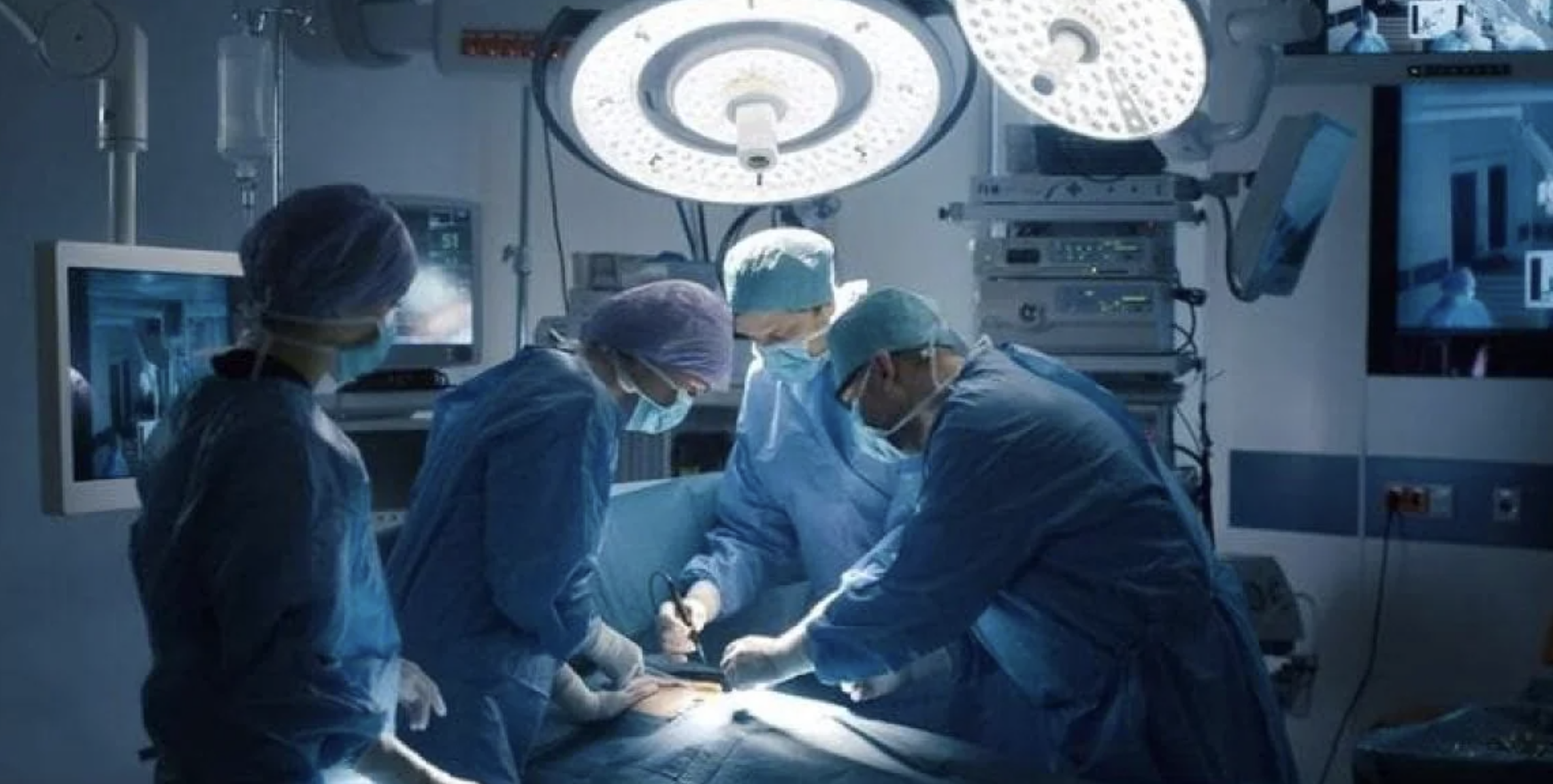 Scambiata per tumore un’infiammazione: le tolgono la tiroide, risarcita con 72mila euro