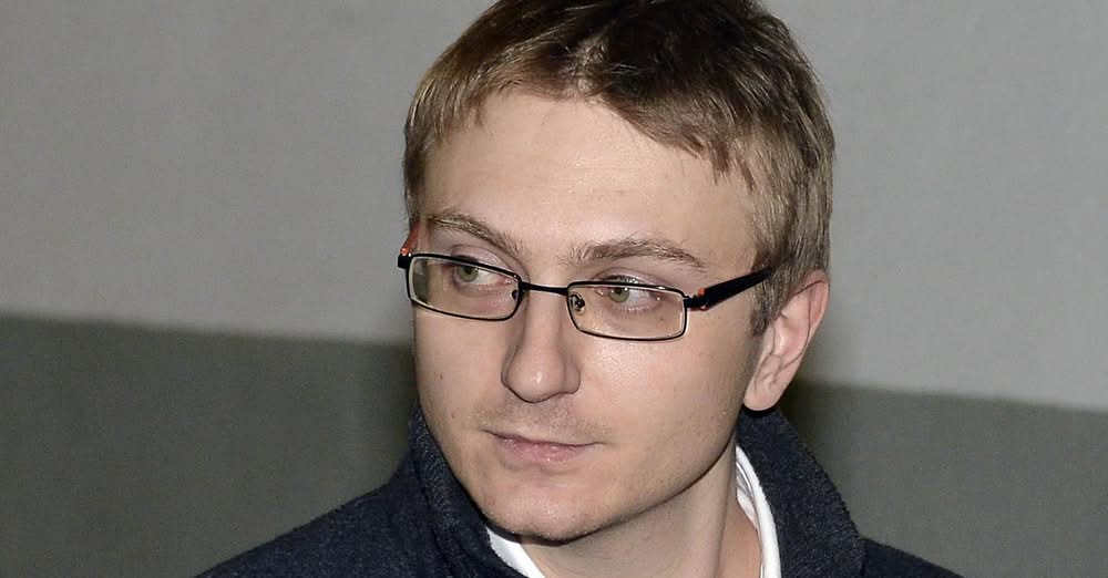 La Cassazione conferma la semilibertà per Alberto Stasi, condannato per l’omicidio di Chiara Poggi. Potrà muoversi liberamente, ma non potrà recarsi a Garlasco